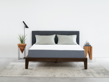 gugu ベッドフレーム（ブラウン）クイーンサイズ　ヘッドボード付き グーグースリープ【公式】｜guguベッドフレーム｜シングル